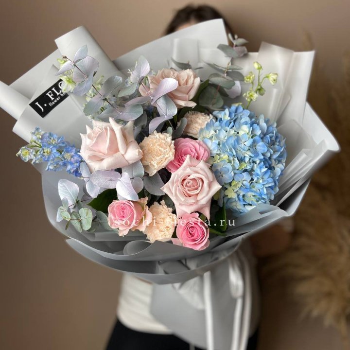 Букет с гортензией № 4 в Тамбове