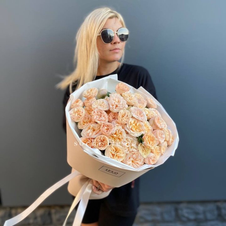 15 пионовидных роз №2 в Тамбове