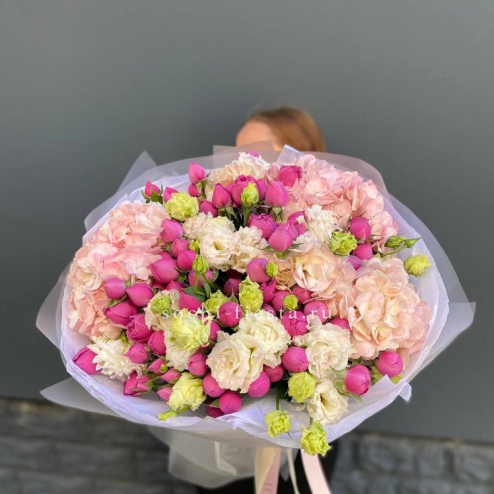  Букет  гортензий и Мисти в Тамбове