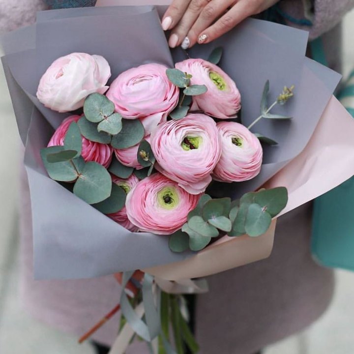 Ранункулюсы с эвкалиптом №1 в Тамбове