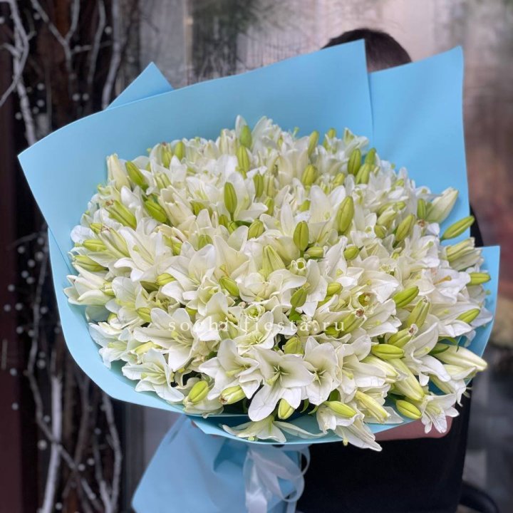 51 лилия в оформлении в Тамбове