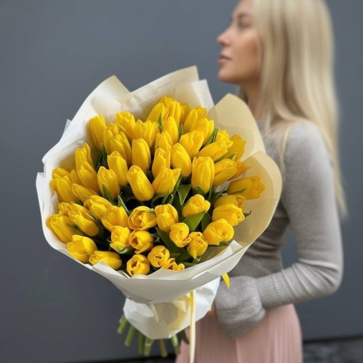 51 желтый тюльпан в Тамбове