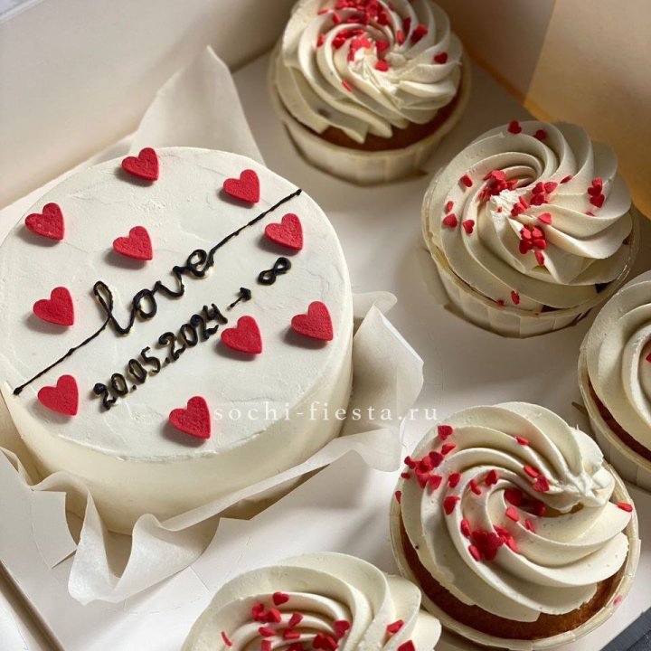 Капкейки и бенто-торт "Любимые" в Тамбове