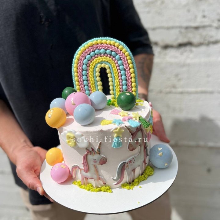 Торт "Радуга с единорогом" в Тамбове
