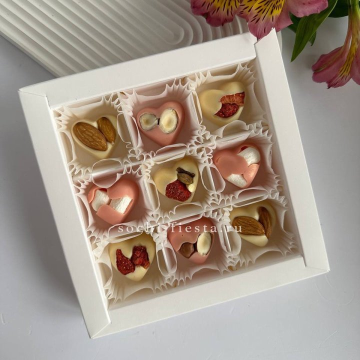 Набор конфет из бельгийского шоколада Сердца в Тамбове