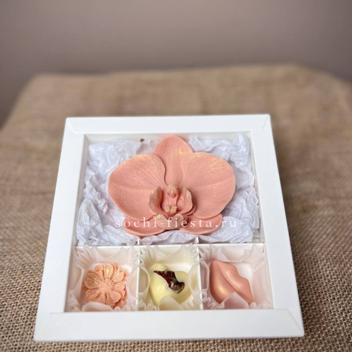 Конфеты из шоколада с Орхидеей в Тамбове