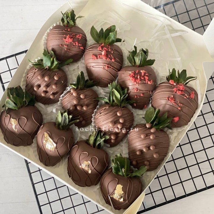 Клубника в шоколаде 12 ягод в Тамбове