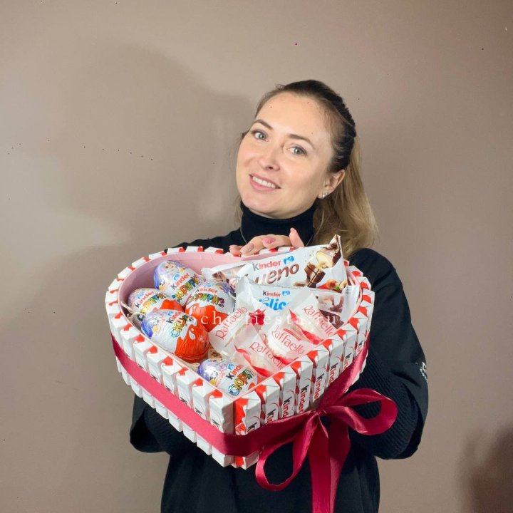 Подарочный набор сердце с Киндерами в Тамбове