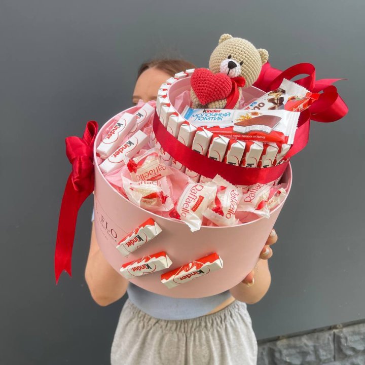 Бокс киндерами и раффаэлло 2 в Тамбове