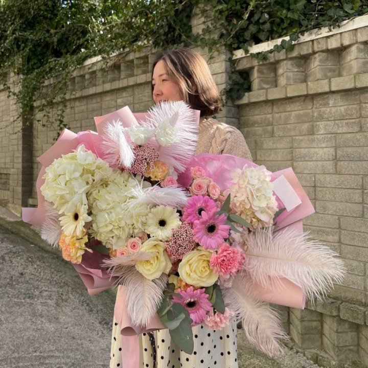 Дизайнерский букет "Валенсия" в Тамбове