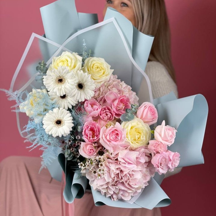 Дизайнерский букет "Адель" в Тамбове