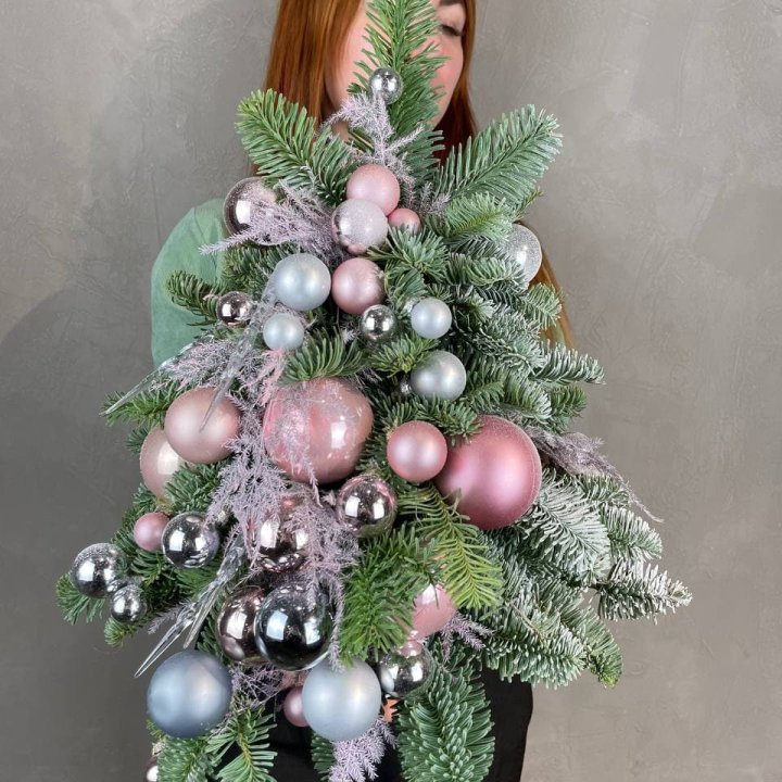 Новогодняя елочка "Розе голд" в Тамбове