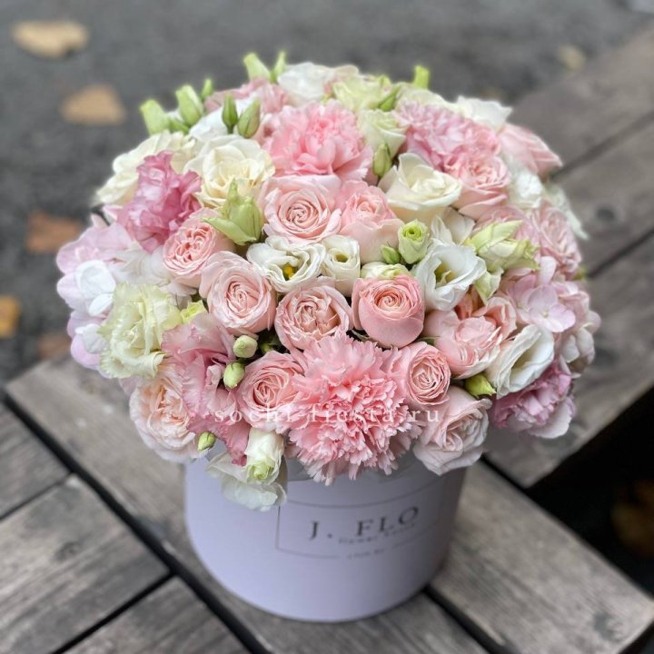 Цветочный бокс "Люксур" в Тамбове