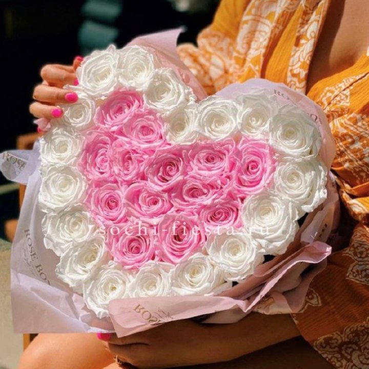 Бокс сердце с розами №2 в Тамбове