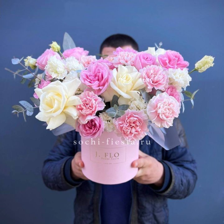 Цветочный бокс "Памела" в Тамбове