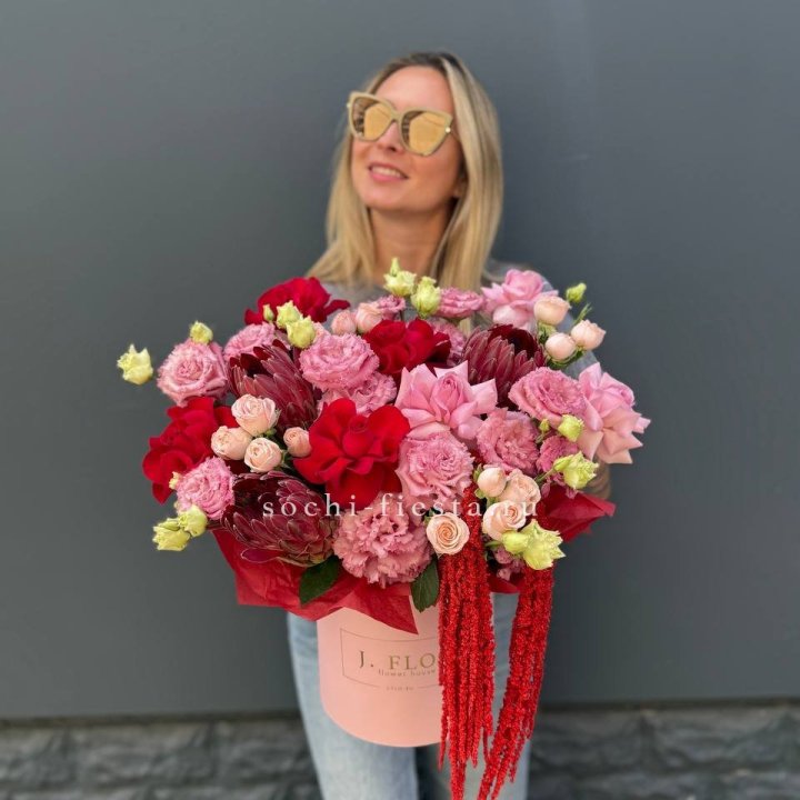 Дизайнерский цилиндр "Криотель" в Тамбове