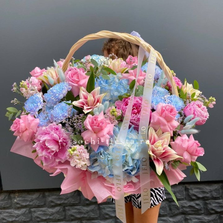 Яркая корзина "Летнее настроение" в Тамбове