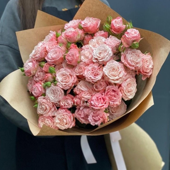 Пионовидные розы Bombastic №2 в Тамбове