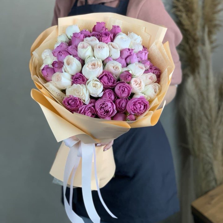 Букет кустовых роз Джулиана в Тамбове