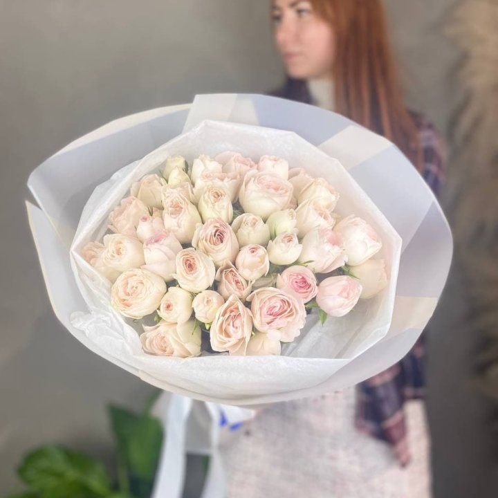 Букет кустовых роз в Тамбове