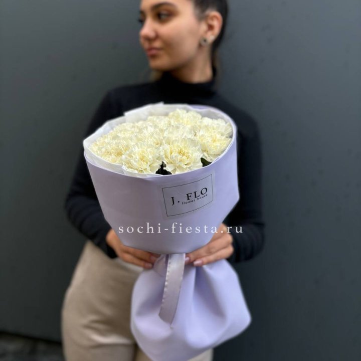 Букет белых диантусов в Тамбове