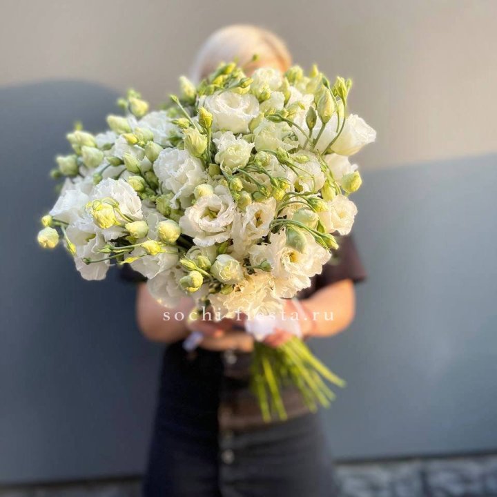 Букет эустом под ленту  в Тамбове