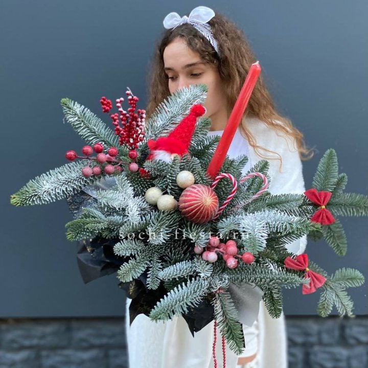 Композиция в бокале красная в Тамбове