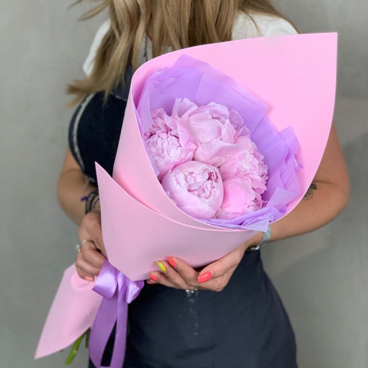 Букет пионов "Файв" в Тамбове