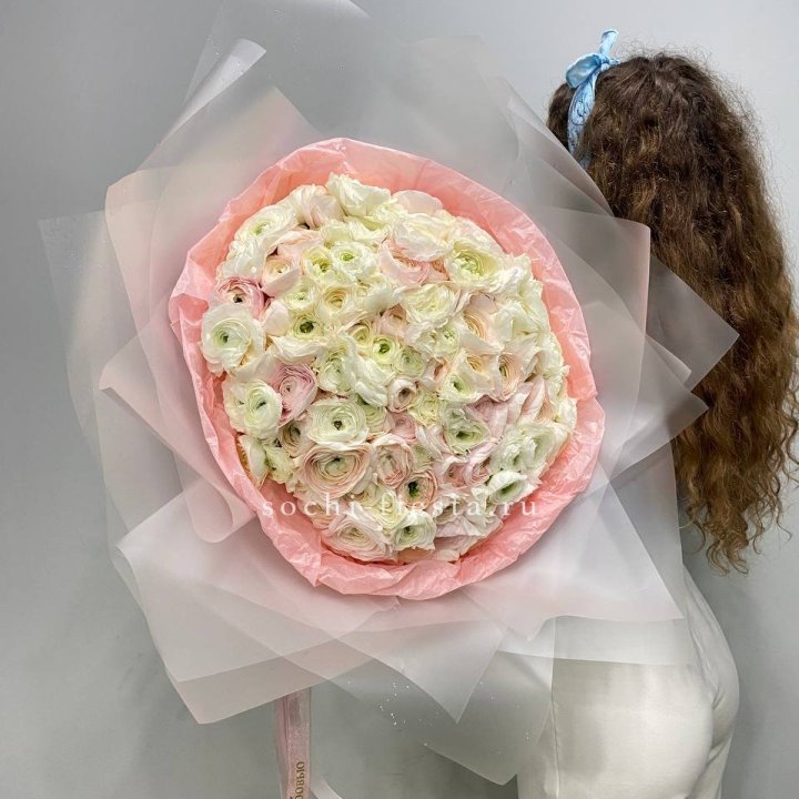 113 ранункулюсов  в Тамбове