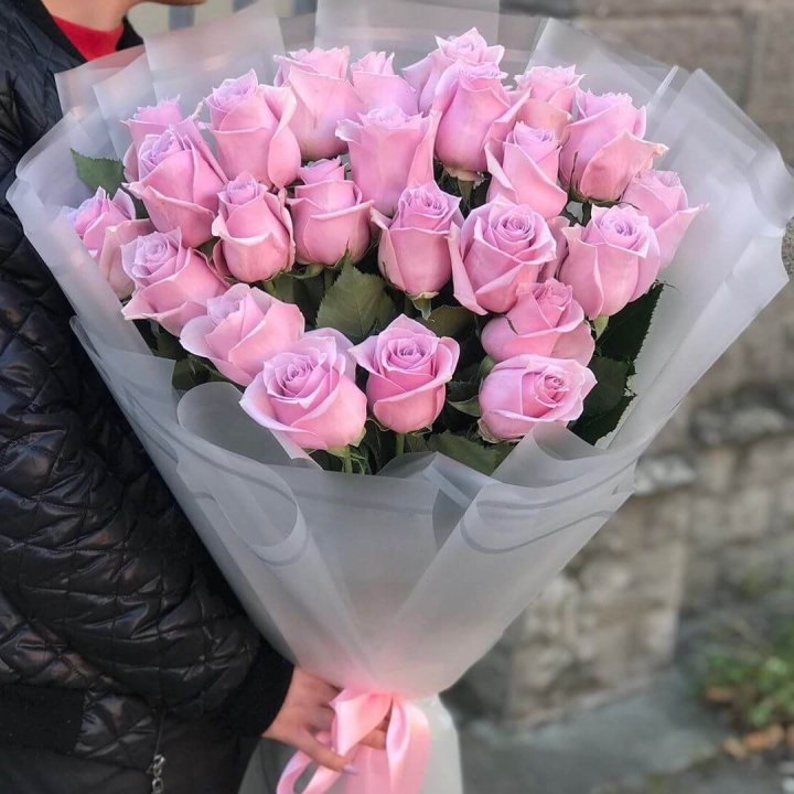 25 высоких розовых роз в Тамбове