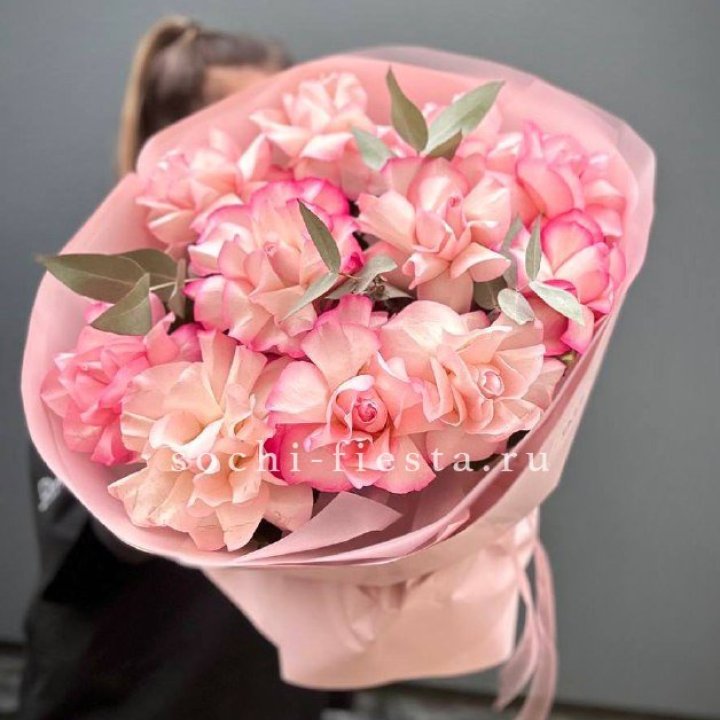 Нежно- розовые французские розы Венди в Тамбове