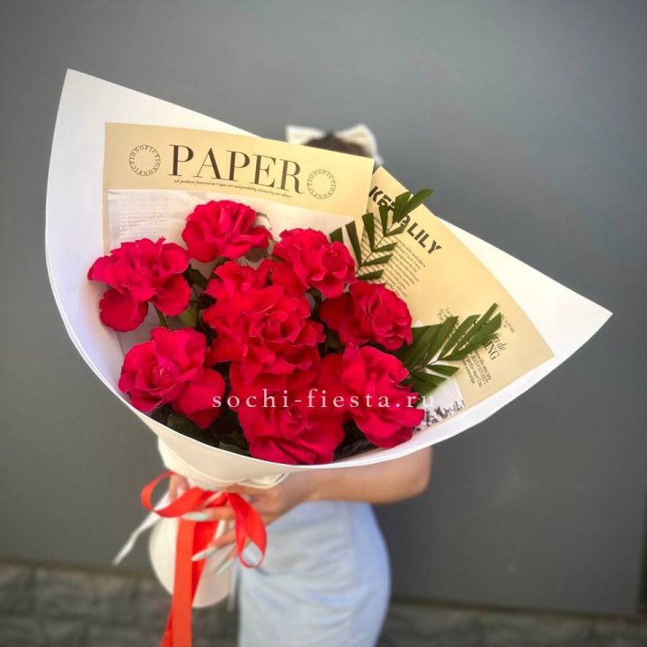 9 Красных французских роз Чико в Тамбове