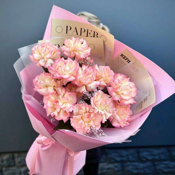 15 французских роз "Джумилия" в Тамбове