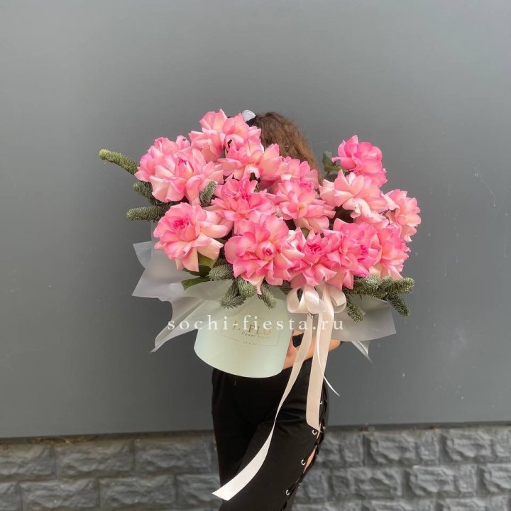 Бокс из 15 французских роз в Тамбове