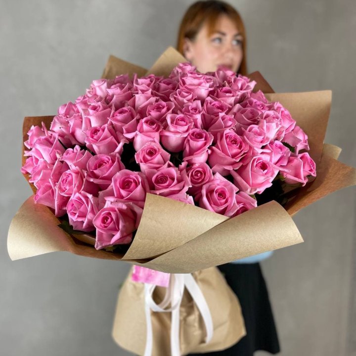 101 розовая роза в Тамбове