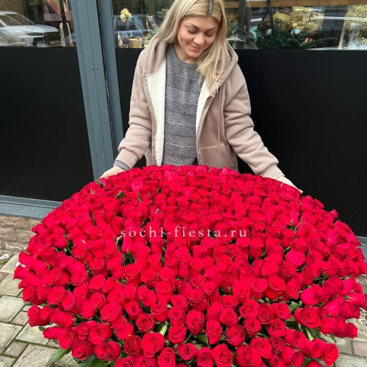 501 красная роза в корзине в Тамбове