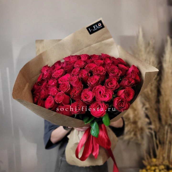 63 красных роз вайт в Тамбове