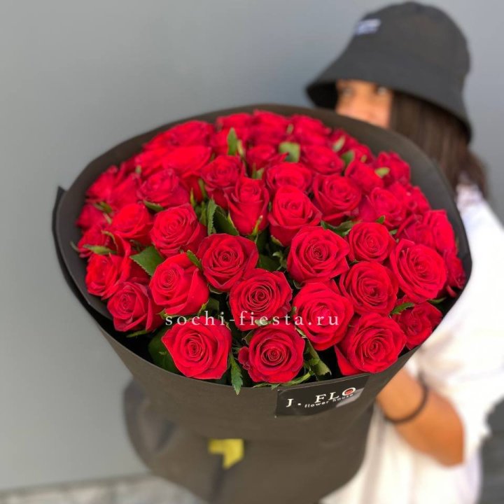 51 роза "Блек" в Тамбове