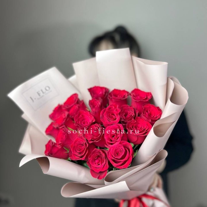 21 красная роза  в Тамбове