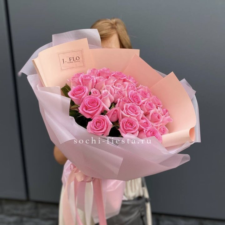 33 Розовые розы в Тамбове