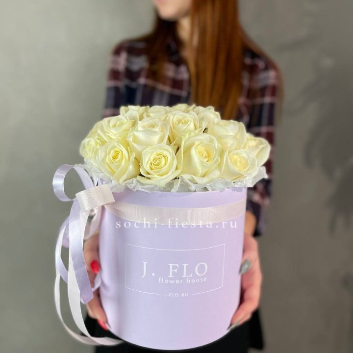 25 роз в цилиндре  в Тамбове